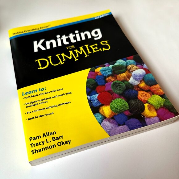 SOLD—Knitting for Dummies 2nd Edition 2008 by Allen, Barr & Okey - Picture 3 of 4